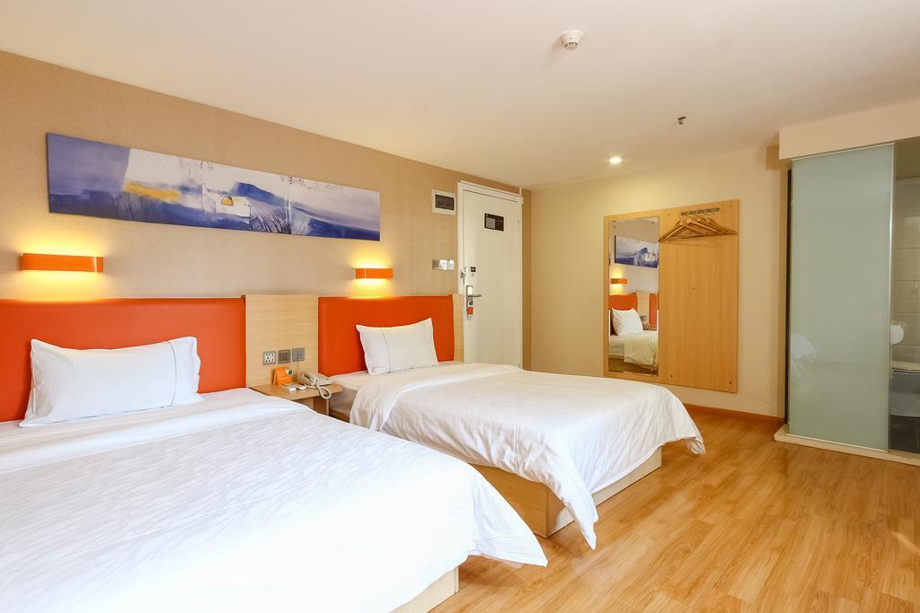 Hotel 7Days Premium Guangzhou Tianhe Shipaiqiao Exterior foto