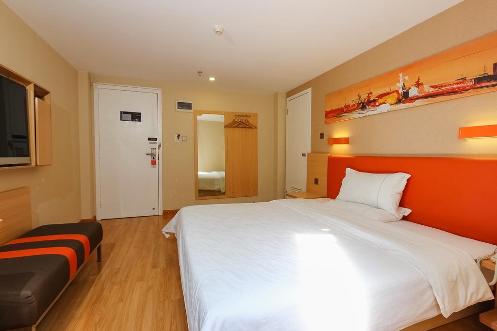 Hotel 7Days Premium Guangzhou Tianhe Shipaiqiao Exterior foto