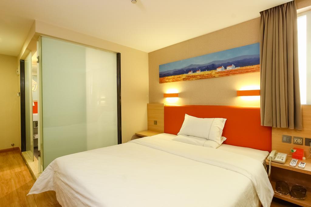 Hotel 7Days Premium Guangzhou Tianhe Shipaiqiao Exterior foto